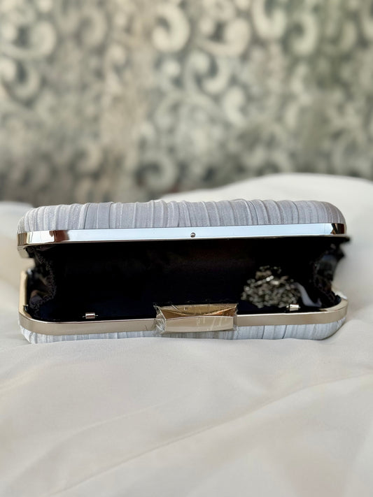 Clutch Seychelles | PREORDINE