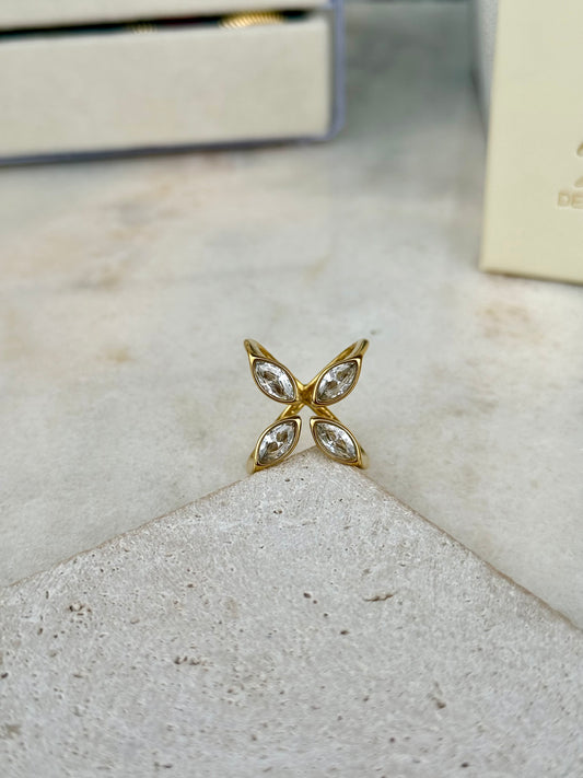 Anello Lucentra
