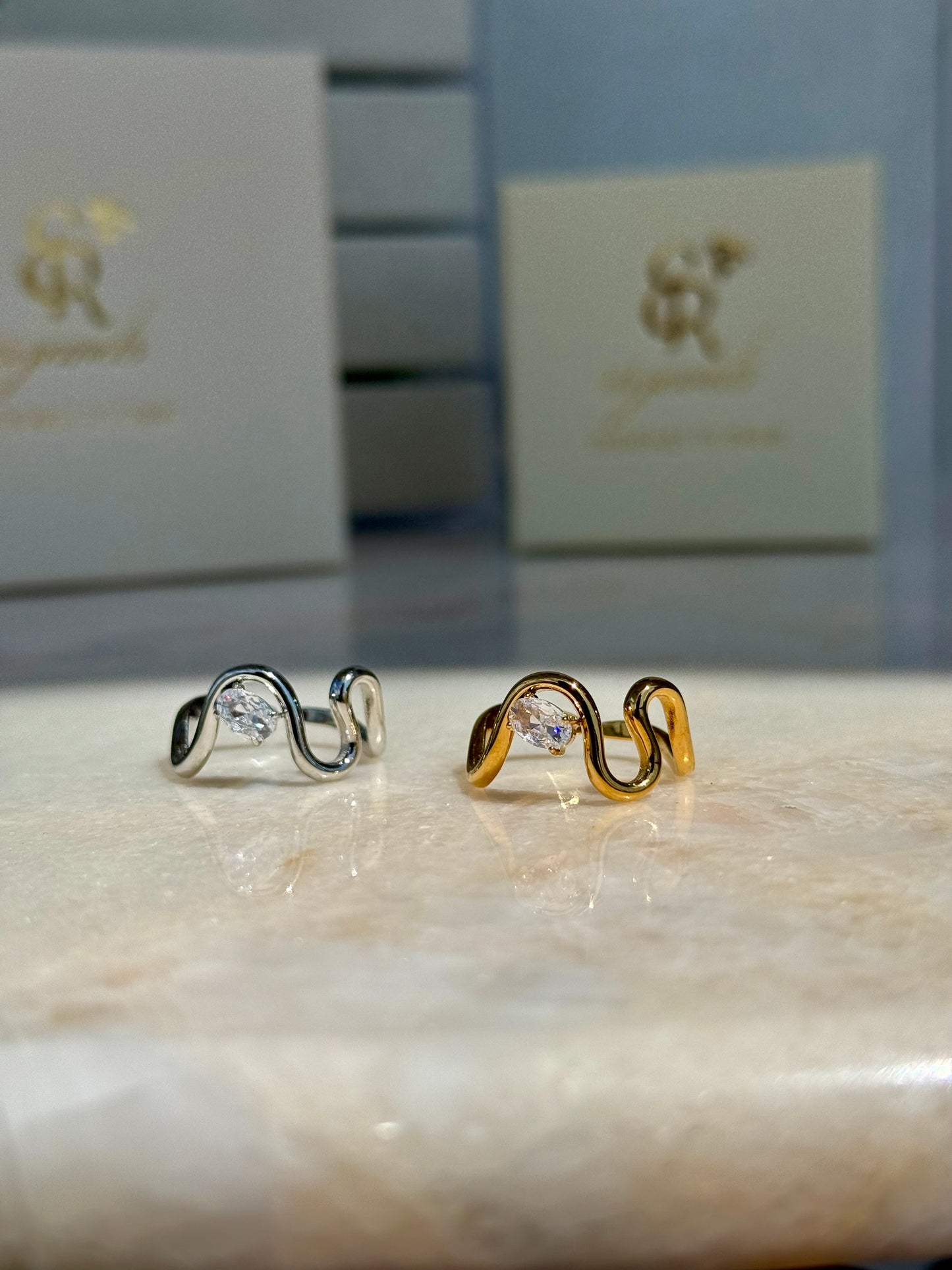 Anello Diamond Wave