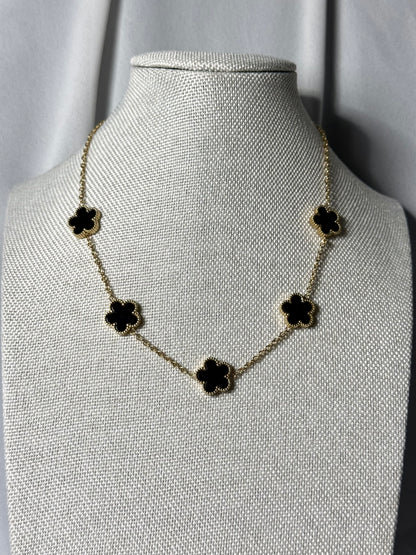 Collana Luck