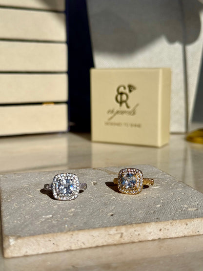 Anello Carréa