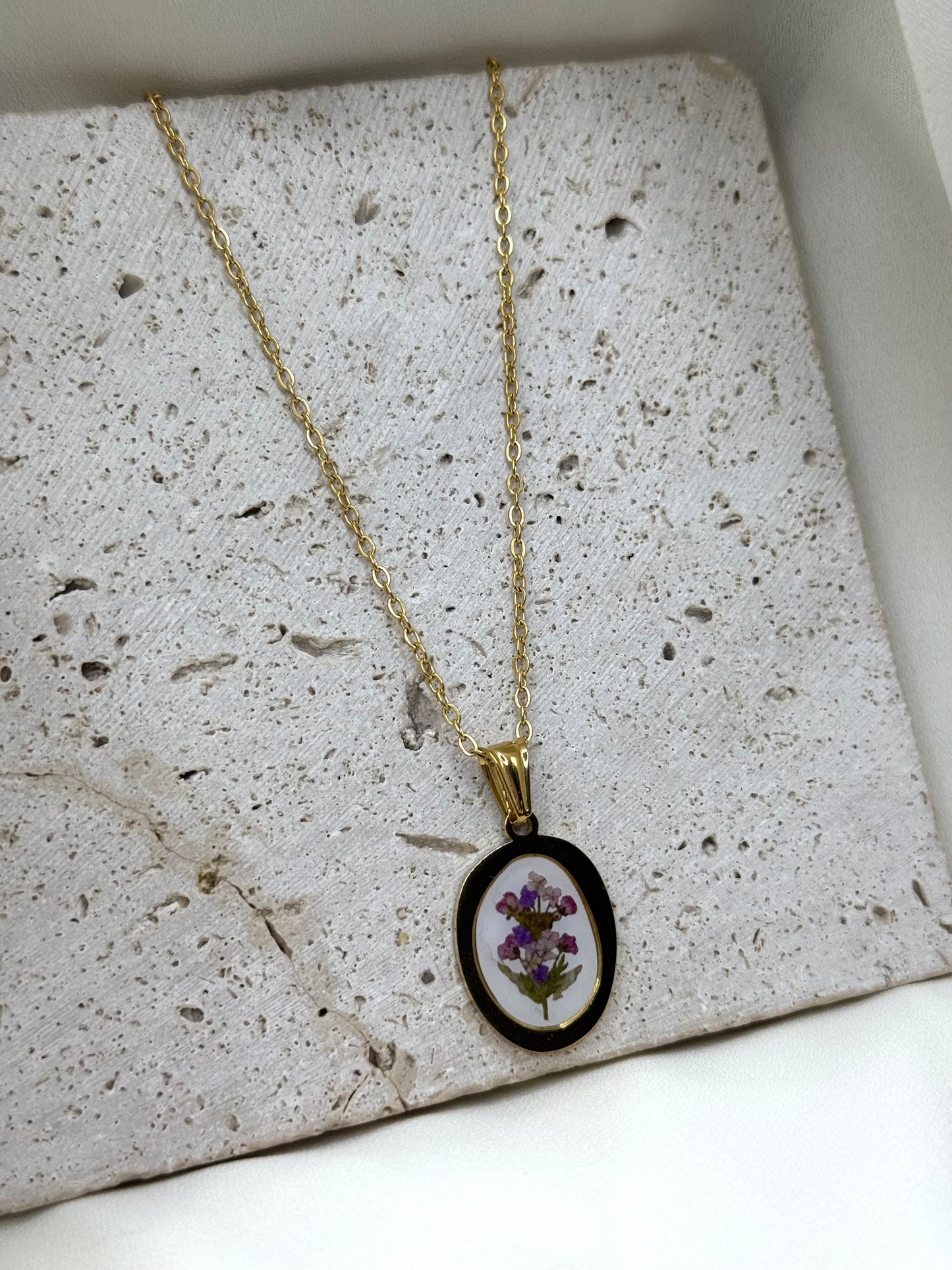 Collana Laila