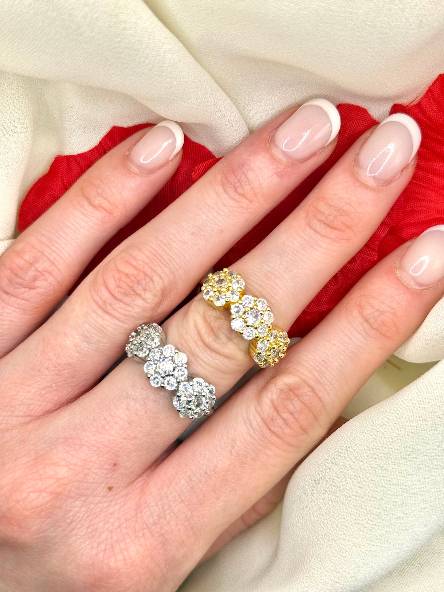 Anello Trilogy Flower