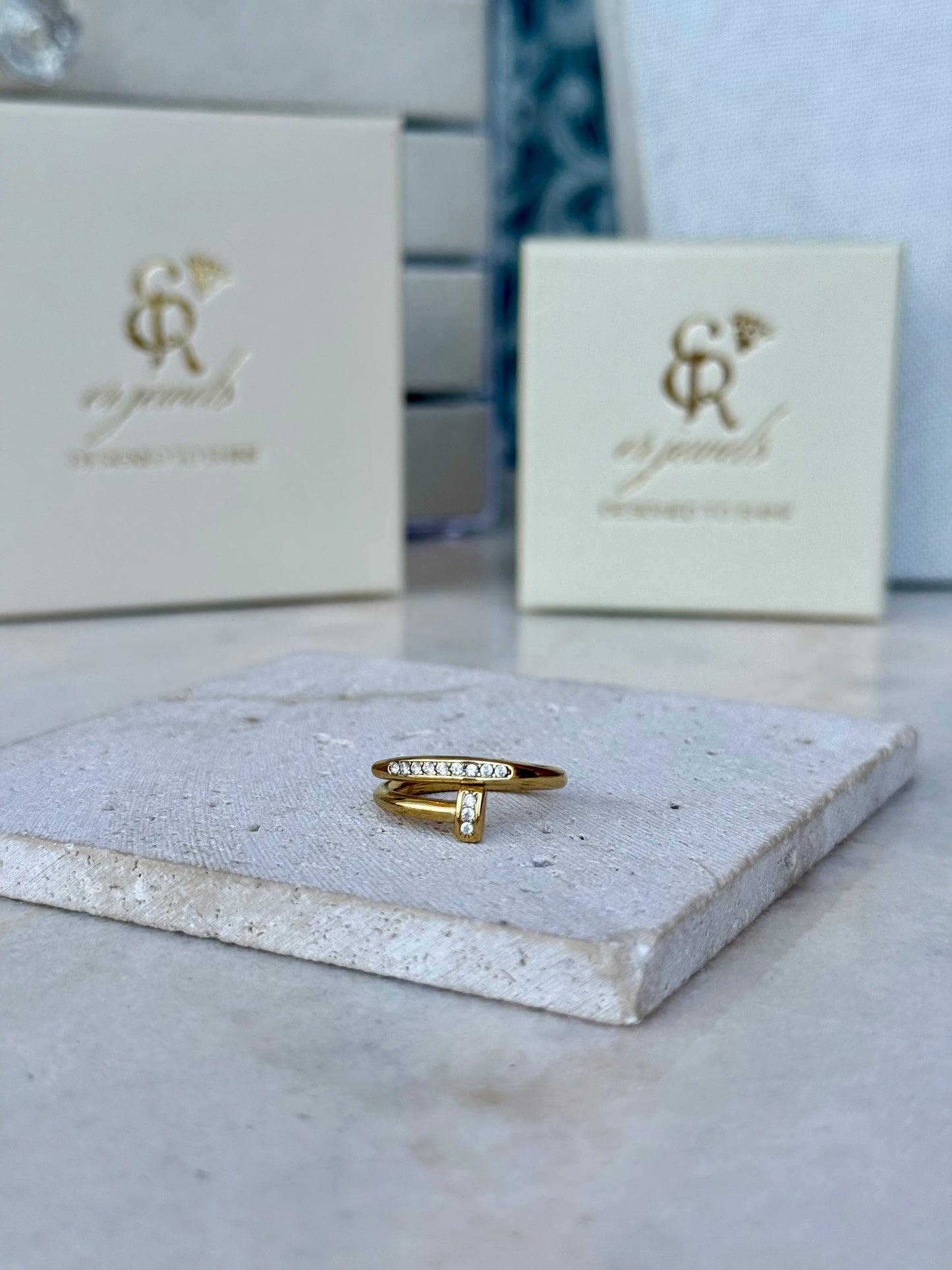 Anello Clou Shine