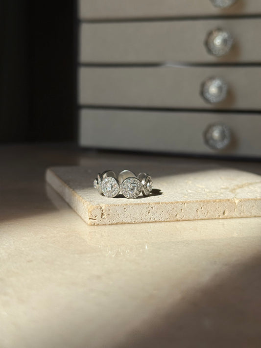 Anello Versailles