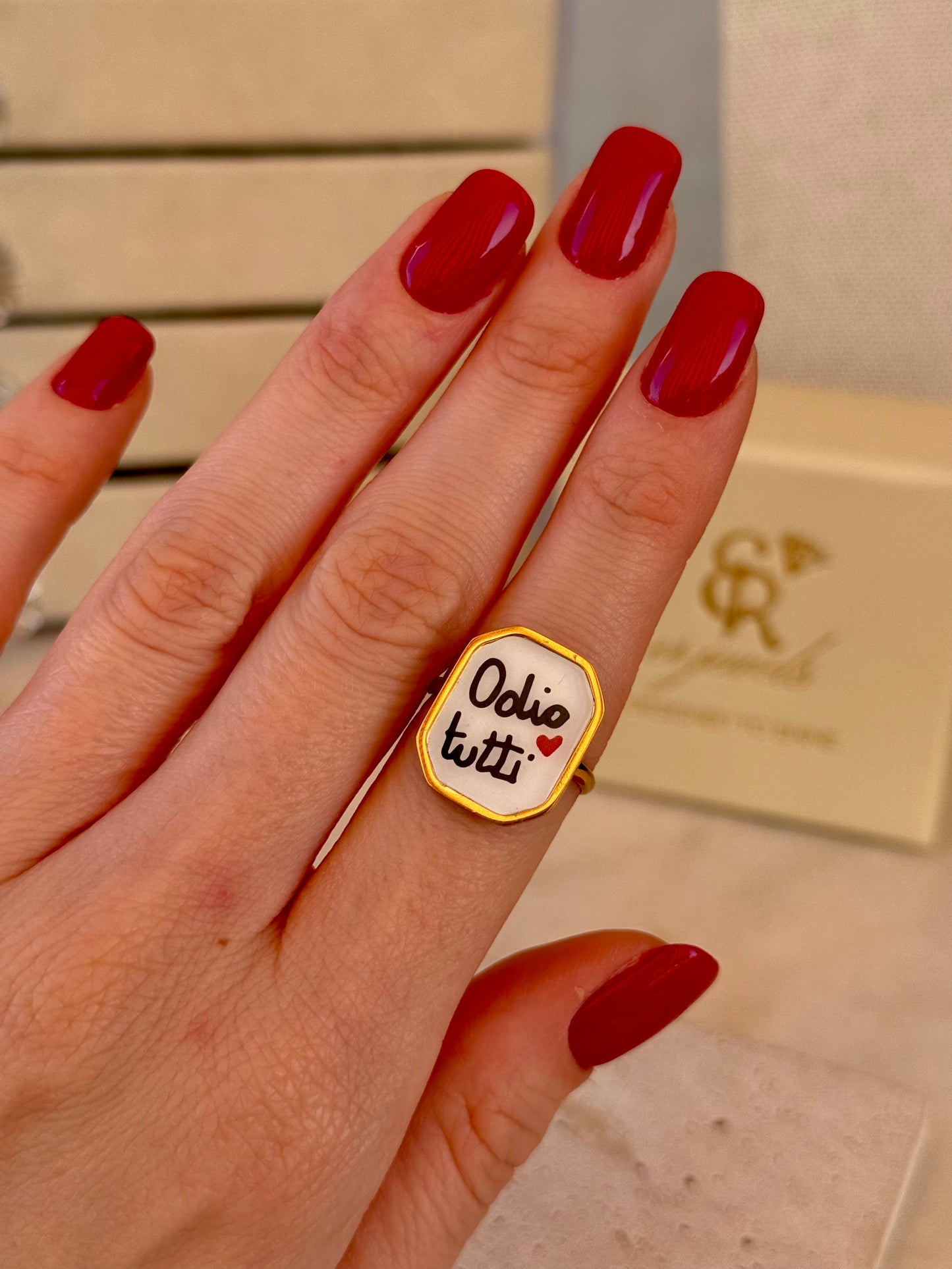 Anello Odio Tutti