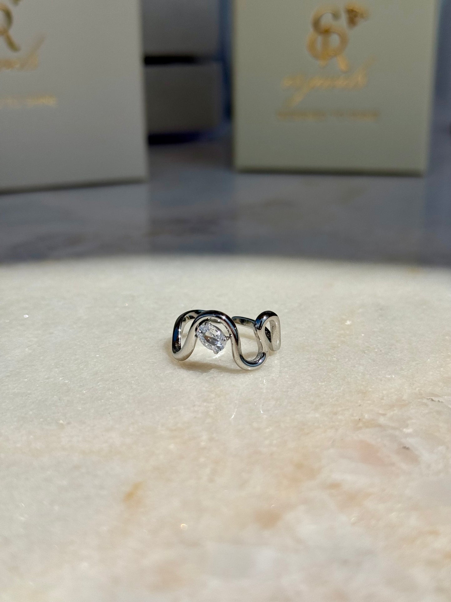 Anello Diamond Wave