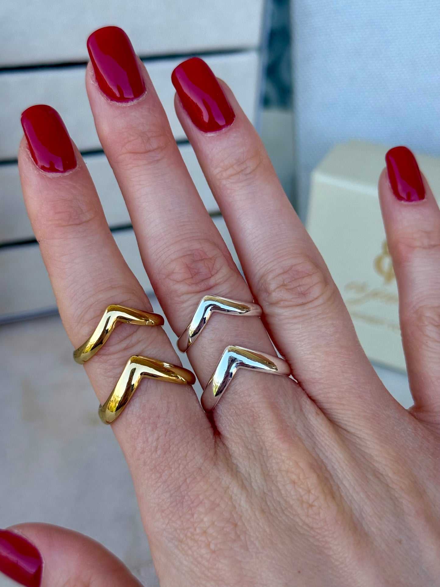 Anello Neva