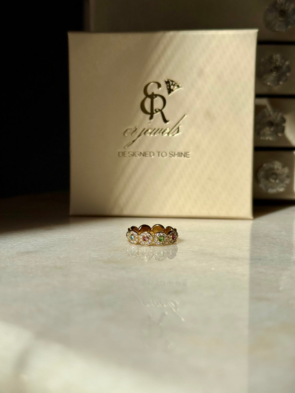 Anello Chantilly