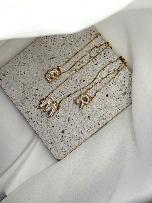 Collana Bubble Letter